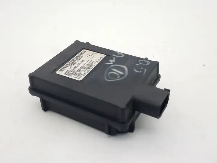 Audi Q5 SQ5 (2008 - 2012) 8K0907410B Пульт управления воротами — фото 3