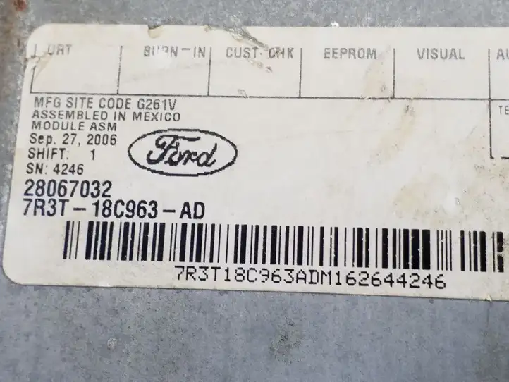 Ford Explorer (2005 - 2010) 7R3T18C963AD Контроллер мультимедийной системы — фото 3