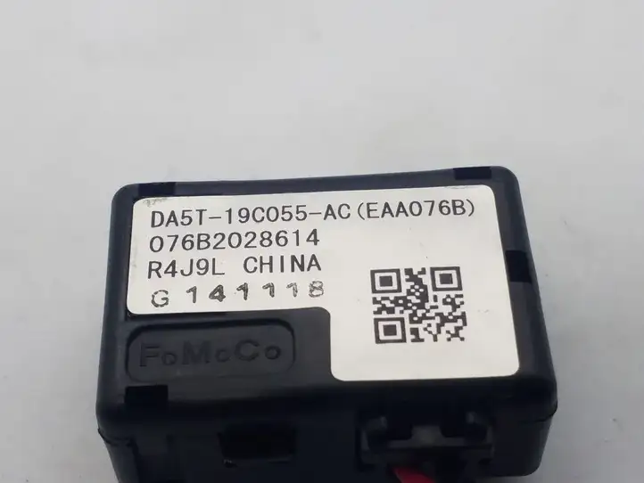 Ford Fusion II (2013 - ) DA5T19C055 Микрофон (Bluetooth / телефон) — фото 3