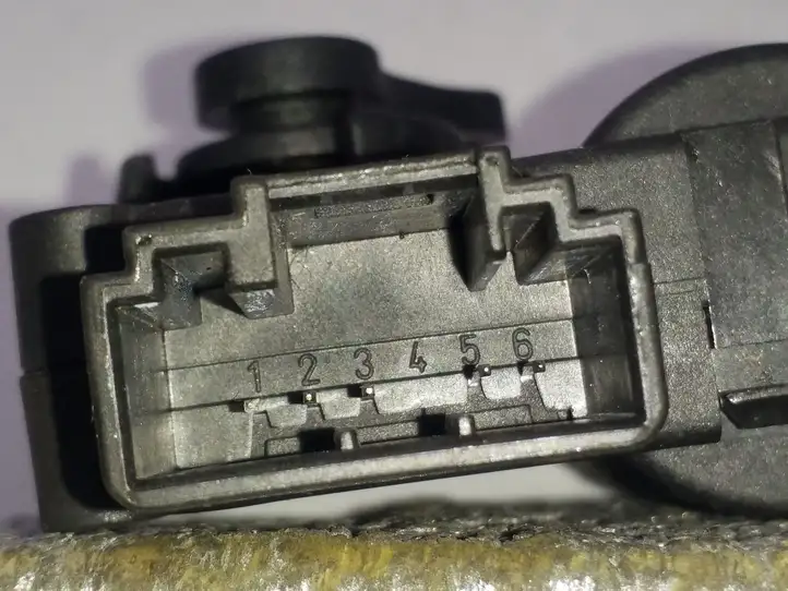 Audi Q7 4L (2005 - 2009) 4F0820511B Двигатель задвижки потока воздуха — фото 4