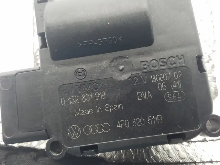 Audi Q7 4L (2005 - 2009) 4F0820511B Двигатель задвижки потока воздуха — фото 3