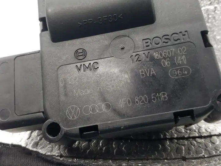 Audi Q7 4L (2005 - 2009) 4F0820511B Двигатель задвижки потока воздуха — фото 4