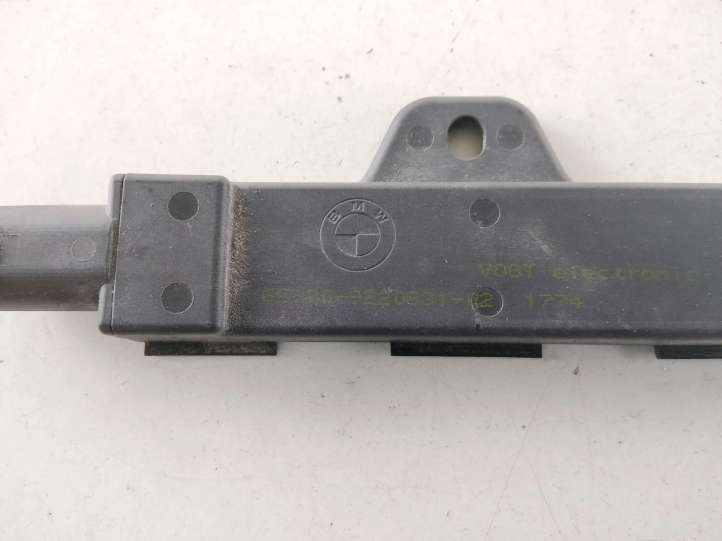 9220831 BMW X5 F15 Interjero komforto antena