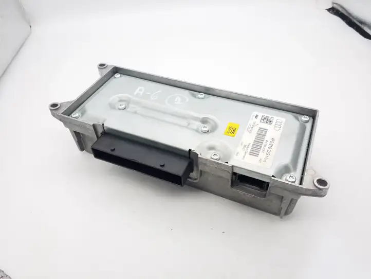 Audi A6 S6 C6 4F (2004 - 2008) 4F0910223H Усилитель звука — фото 2