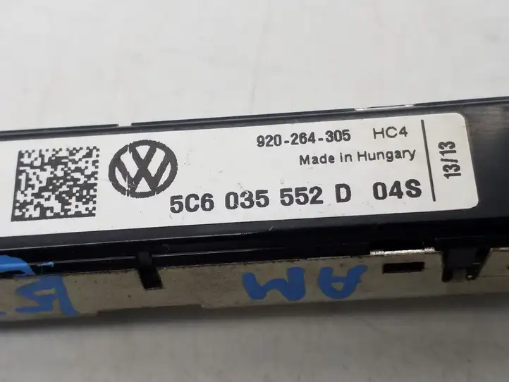 Volkswagen Jetta VI (2011 - 2018) 5C6035552D Усилитель антенны — фото 2