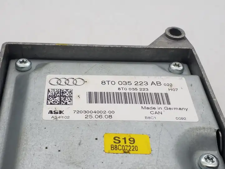 Audi A4 S4 B8 8K (2007 - 2011) 8T0035223AB Усилитель звука — фото 3