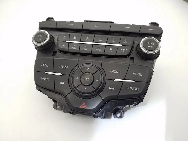 Ford Focus (2015 - 2019) F1ET18K811KD Контроллер мультимедийной системы — фото 1