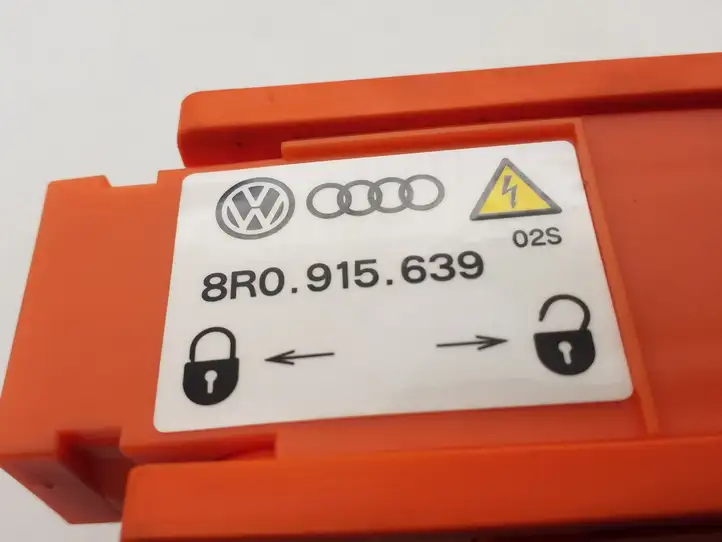 Volkswagen Jetta VI (2011 - 2018) 8R0915639 Аккумулятор гибридного / электрического автомобиля — фото 3