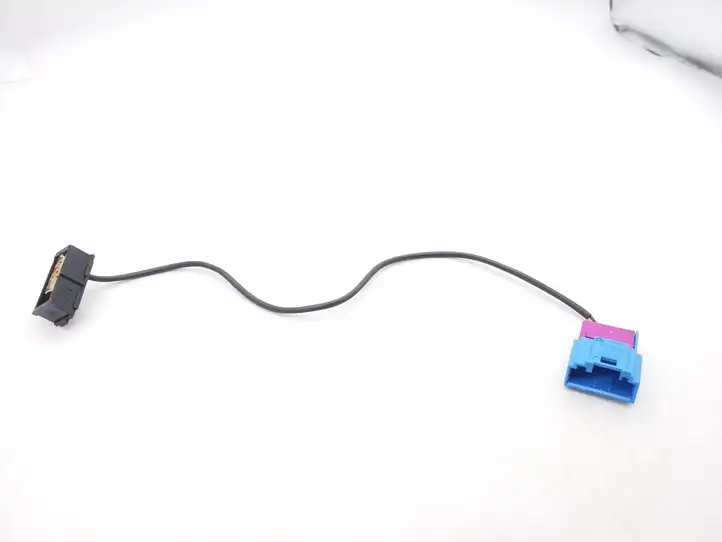 Audi A4 S4 B8 8K (2007 - 2011) 4L1035711B Микрофон (Bluetooth / телефон) — фото 2