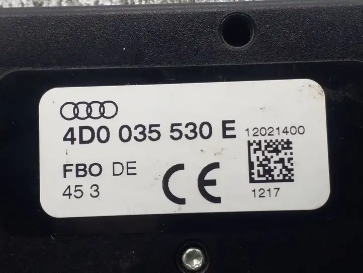 Audi A6 S6 C5 4B (2001 - 2004) 4D0035530E Усилитель антенны — фото 3
