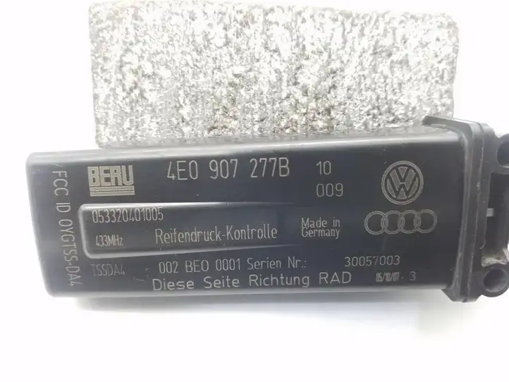 Audi A8 S8 D3 4E (2007 - 2010) 4E0907277B Датчик давления шин — фото 3