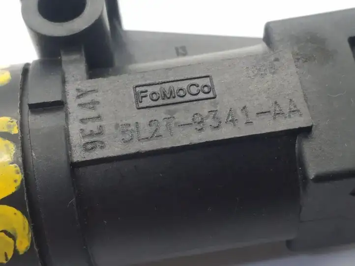 Ford Focus (2005 - 2008) 5L2T9341AA Датчик аварийного отключения топлива — фото 3