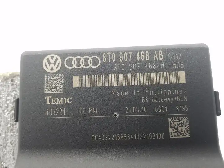 Audi A4 S4 B8 8K (2007 - 2011) 8T0907468AB Модуль Gateway — фото 3