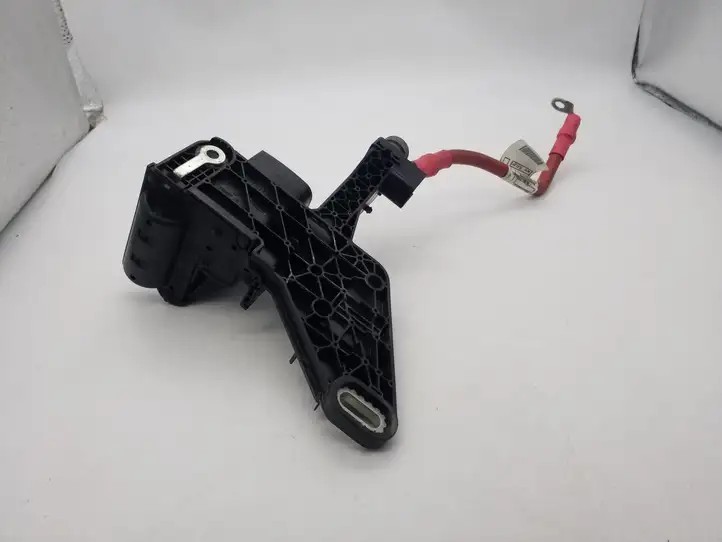 BMW 3 F30 F35 F31 (2012 - 2018) 922501604 Плюсовой провод аккумулятора — фото 3