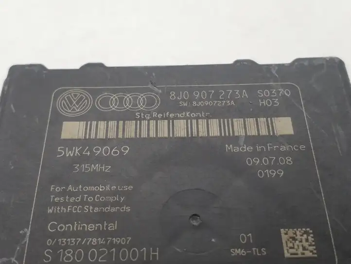 Audi A3/S3 8P (2004 - 2008) 8J0907273A Блок управления TPMS — фото 3