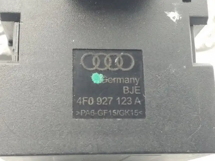 Audi A6 S6 C6 4F (2004 - 2008) 4F0927123A Включатель регулировки освещения панели — фото 4