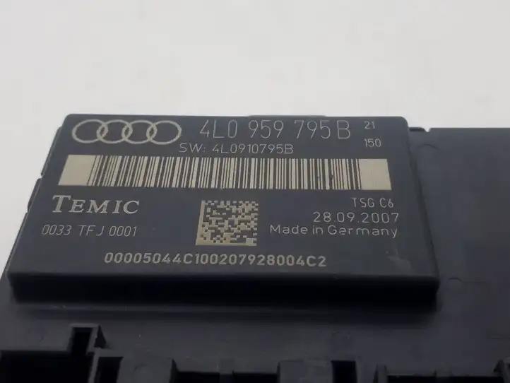 Audi Q7 4L (2005 - 2009) 4L0959795B Блок управления дверью — фото 3