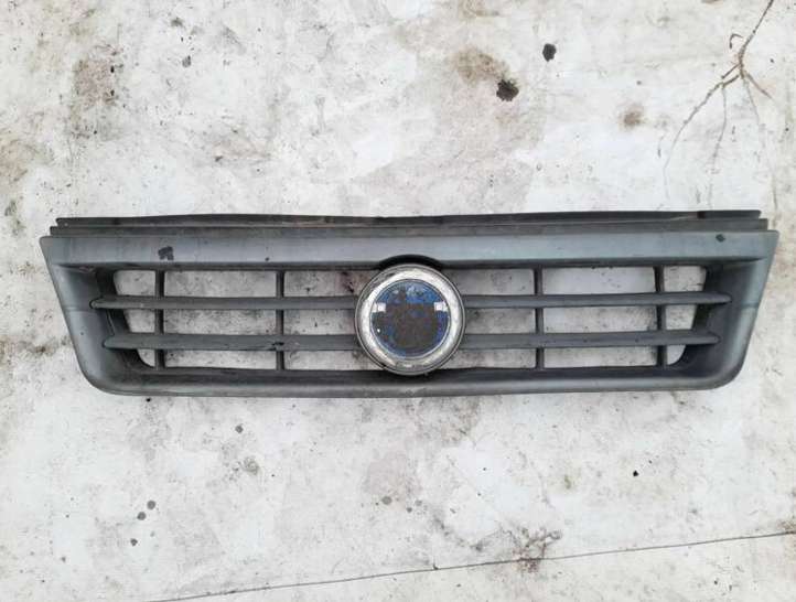 ls132915801 Fiat Ducato Grotelės priekinės