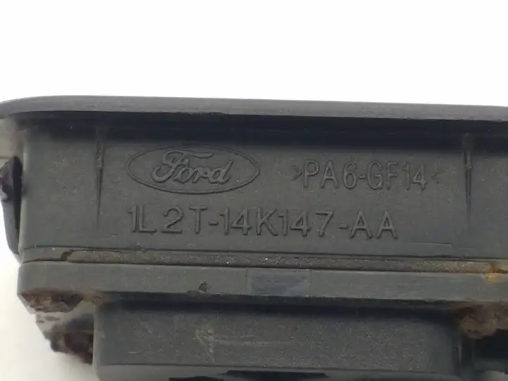 Ford Fusion II (2013 - ) 1L2T14K147AA Кнопка закрытия крышки багажника — фото 4