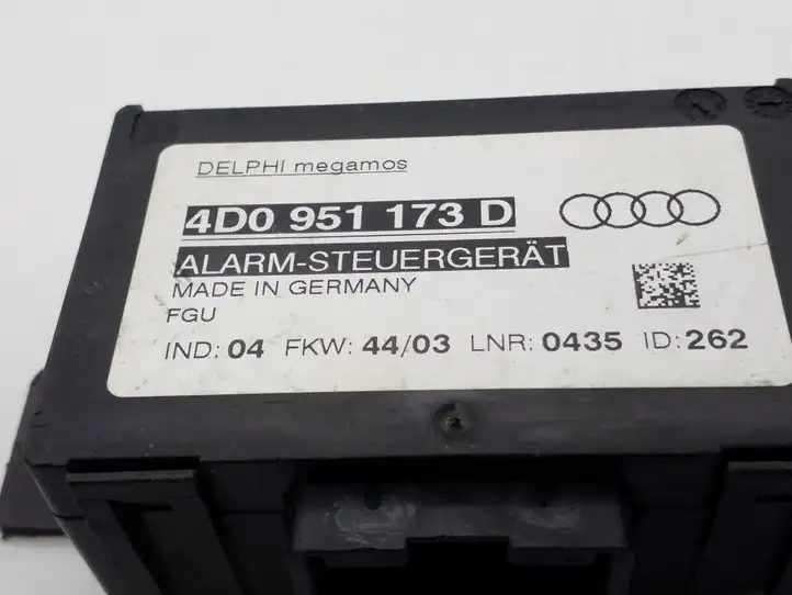 Audi A6 S6 C5 4B (2001 - 2004) 4D0951173D Блок управления сигнализацией — фото 2