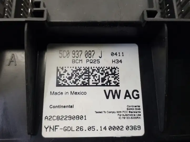 Volkswagen Jetta VI (2011 - 2018) 5C0937087J Модуль комфорта — фото 3