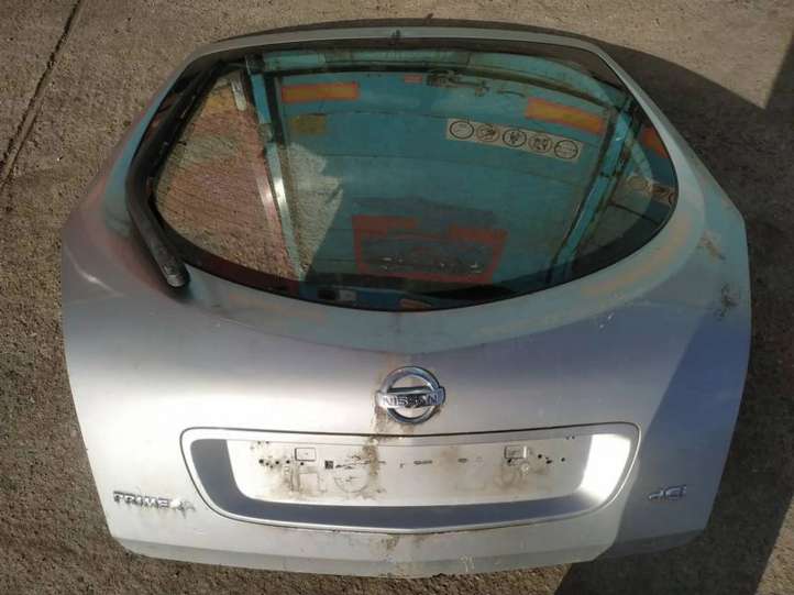 pilkas Nissan Primera Galinis dangtis (bagažinės)