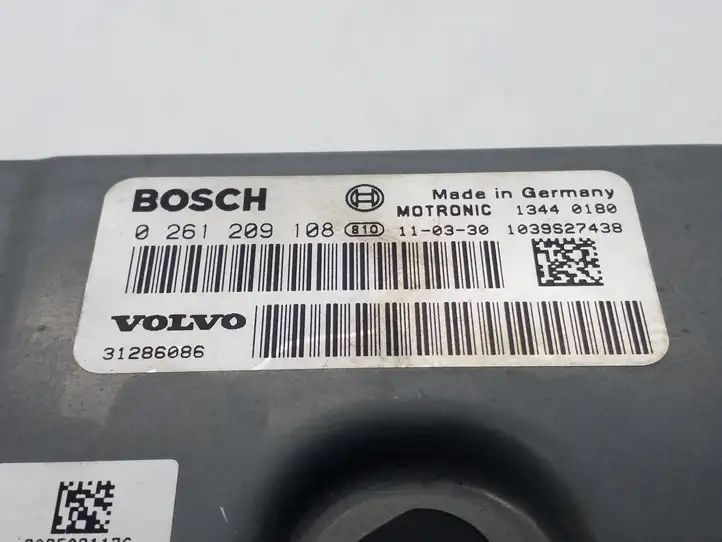 Volvo S60 (2010 - 2013) 31286086 Блок управления двигателем (ECU) — фото 3