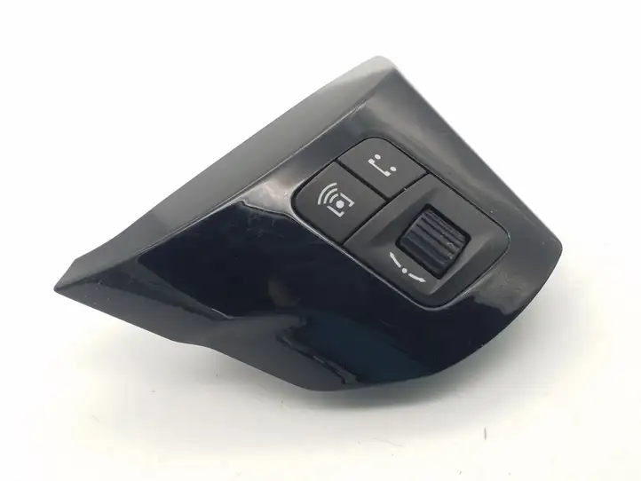 Opel Corsa D (2006 - 2010) 13222331 Кнопки на рулевом колесе — фото 1