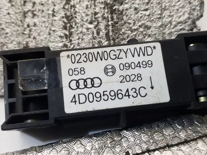 Audi A8 S8 D2 4D (1999 - 2002) 4D0959643C Датчик удара SRS — фото 2