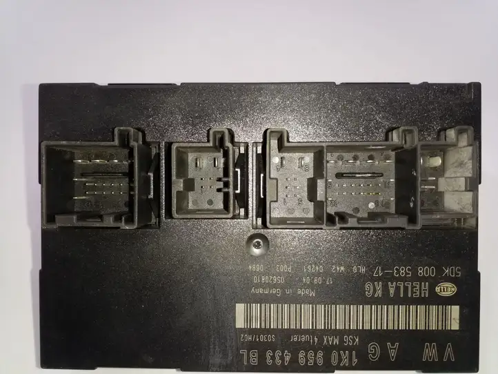 Volkswagen Caddy (2004 - 2010) 1K0959433BL Модуль комфорта — фото 4