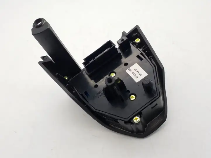 Kia Optima (2013 - 2015) 967104U630 Кнопки на рулевом колесе — фото 2