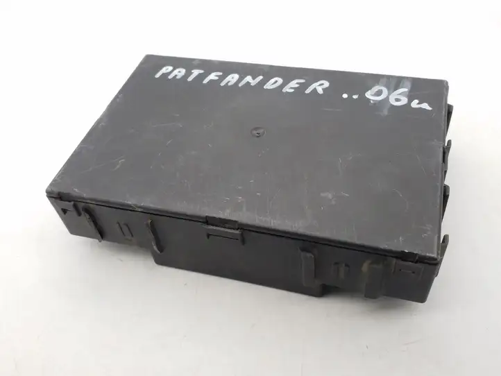 Nissan Pathfinder R51 (2005 - 2012) 284B2EB30A Модуль комфорта — фото 2