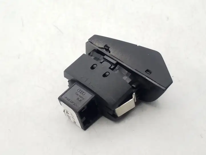 Audi Q7 (2005 - 2009)  4L0962107A Включатель закрытия задней крышки