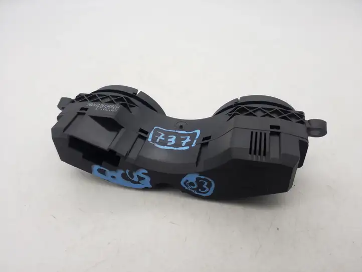 Ford Focus (1998 - 2004) 98AG19A945CH Кнопка обогрева стекла — фото 2