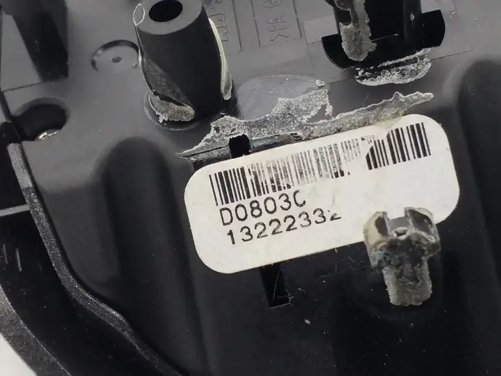 Opel Corsa D (2006 - 2010) 13222332 Кнопки на рулевом колесе — фото 3