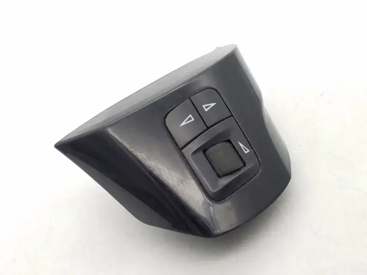 Opel Corsa D (2006 - 2010) 13222331 Кнопки на рулевом колесе — фото 1