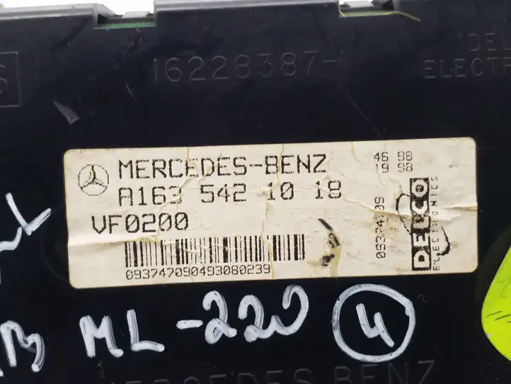 Mercedes-Benz ML W163 (1997 - 2005) A1635421018 Прочие блоки управления — фото 3