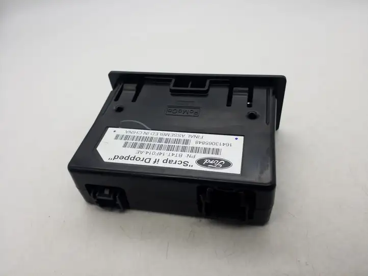 Ford Mondeo MK V (2014 - ) BT4T14F014AE USB модуль — фото 3