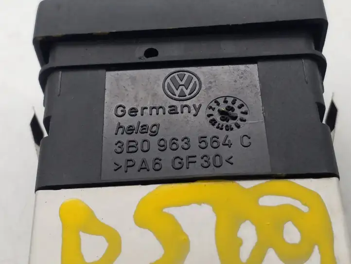 Volkswagen PASSAT B5.5 (2001 - 2005) 3B0963564C Включатель обогрева — фото 3
