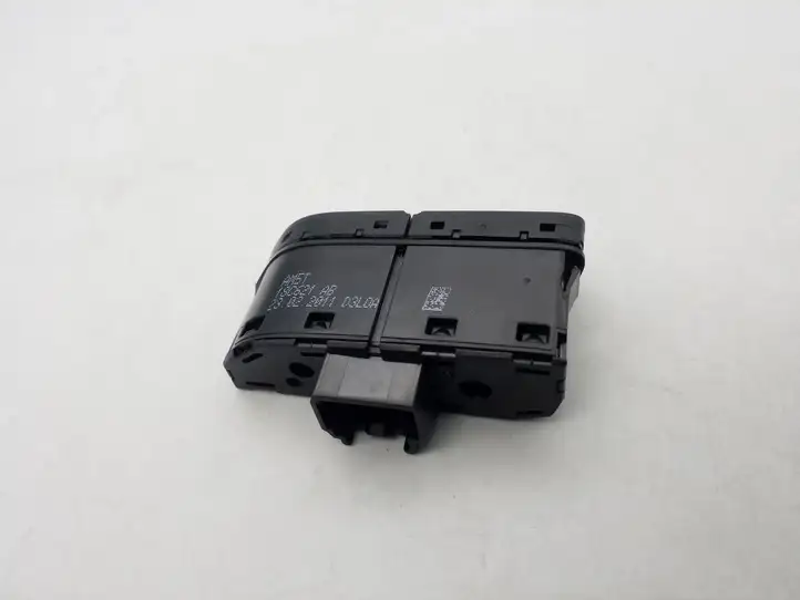 Ford Focus (2011 - 2015) AM5T18C621AB Кнопка обогрева стекла — фото 2