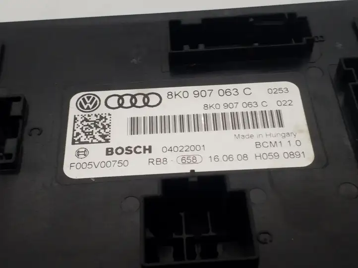 Audi A4 S4 B8 8K (2007 - 2011) 8K0907063C Модуль комфорта — фото 2