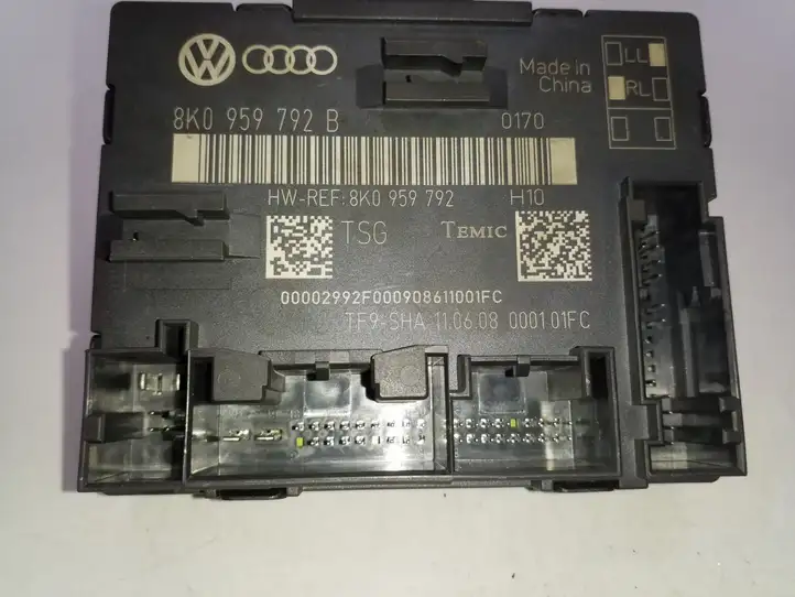 Audi A4 S4 B8 8K (2007 - 2011) 8K0959792B Блок управления дверью — фото 4