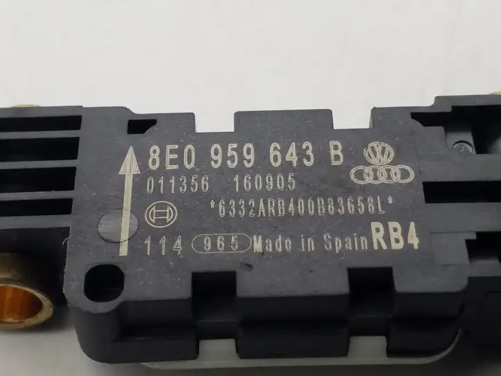 Audi A4 S4 B7 8E 8H (2004 - 2009) 8E0959643B Датчик удара SRS — фото 3