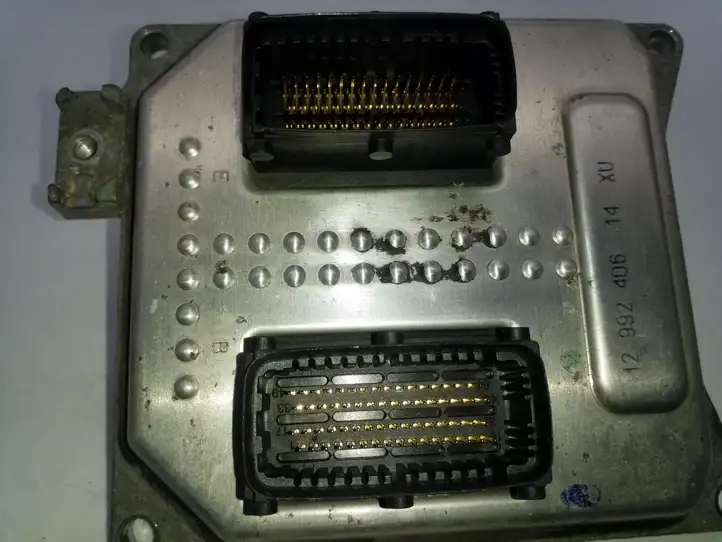 Opel Astra H (2004 - 2009) 12992406XU Блок управления двигателем (ECU) — фото 4