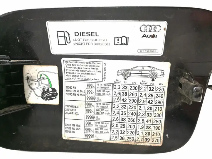 Audi A8 S8 D3 4E (2005 - 2007) 4E0010502EA Крышка топливного бака — фото 5