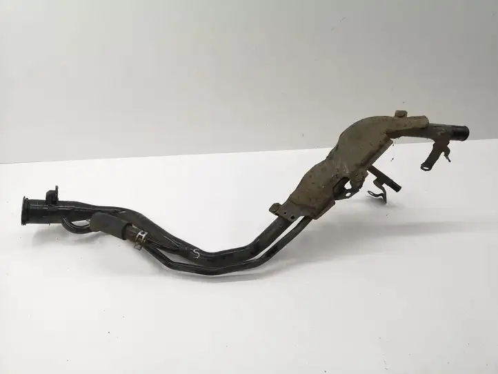 Mazda 6 (2012 - 2015) Топливная наливная труба — фото 1