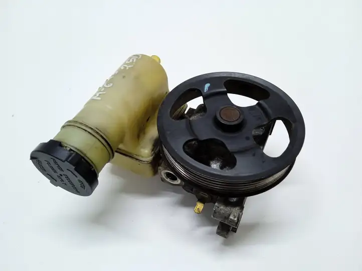 Mazda 6 (2012 - 2015) 2418332 Насос ГУР — фото 1