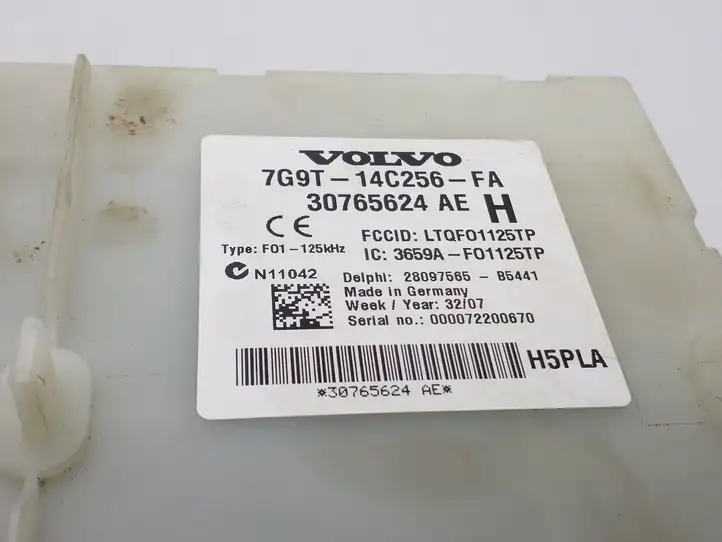 Volvo V70 (2007 - 2013) 30765624AE Модуль комфорта — фото 3