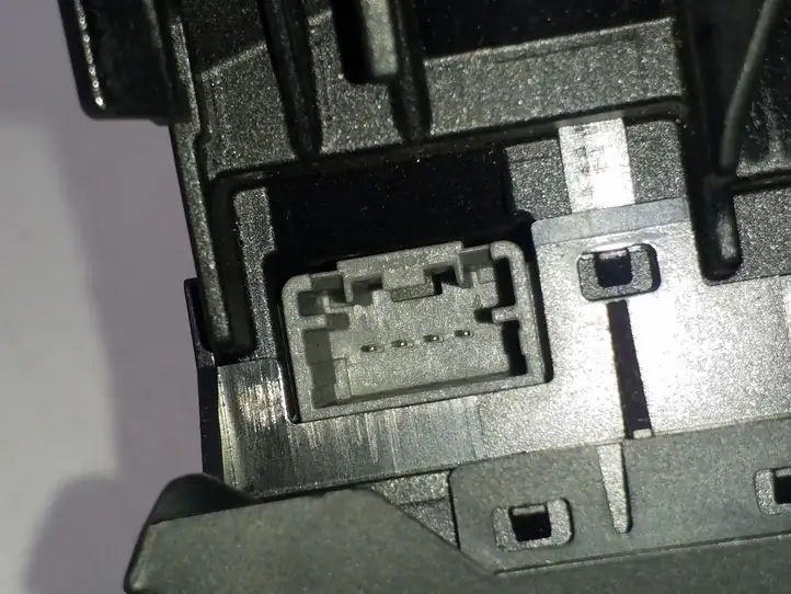 Ford Focus (2011 - 2015) F1ET14K147BB Кнопки на рулевом колесе — фото 4