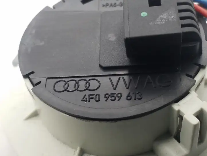 Audi A6 S6 C6 4F (2008 - 2011) 4F0959613 Включатель раздвижной крыши — фото 2